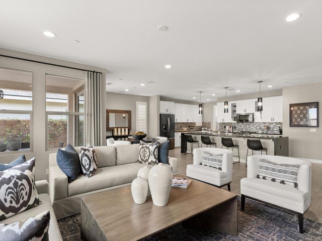 73340 Warhol Lane, Palm Desert, CA 92211