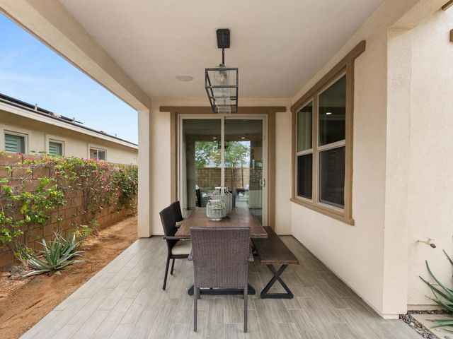 73340 Warhol Lane, Palm Desert, CA 92211