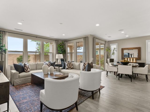 73340 Warhol Lane, Palm Desert, CA 92211