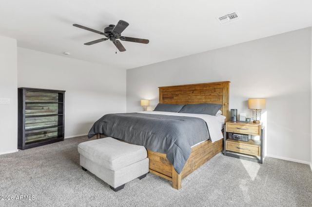 17365 W HEDGEHOG Place, Surprise, AZ 85387