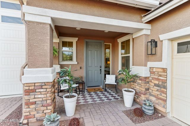 17365 W HEDGEHOG Place, Surprise, AZ 85387