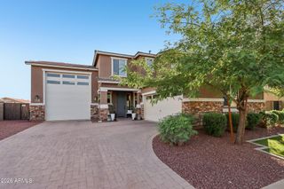 17365 W HEDGEHOG Place, Surprise, AZ 85387