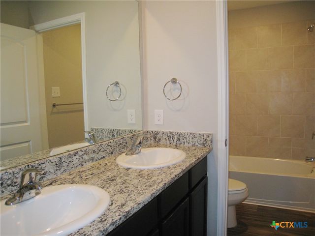 961 Shady Brk, New Braunfels, TX 78132