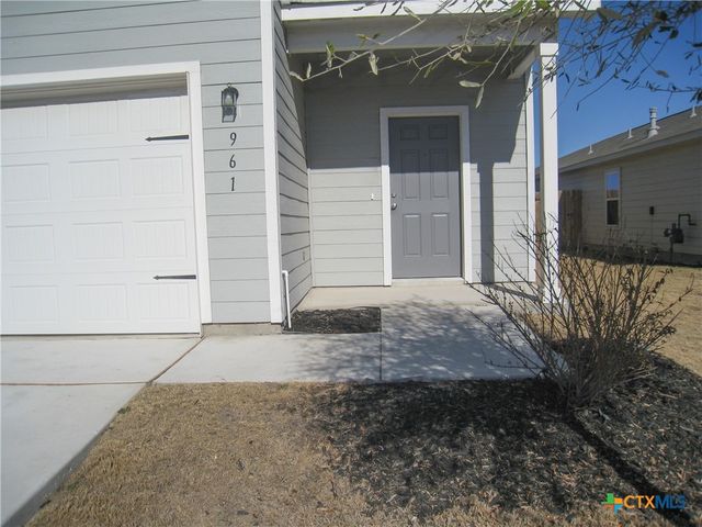 961 Shady Brk, New Braunfels, TX 78132