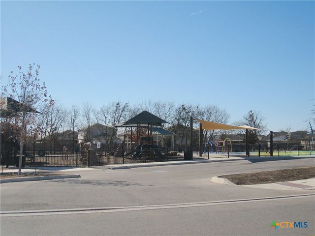 961 Shady Brk, New Braunfels, TX 78132