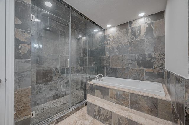 919 Mockingbird Way, Sugar Land, TX 77478