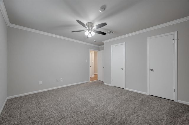 919 Mockingbird Way, Sugar Land, TX 77478