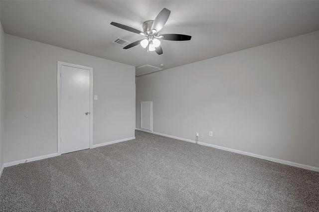 919 Mockingbird Way, Sugar Land, TX 77478
