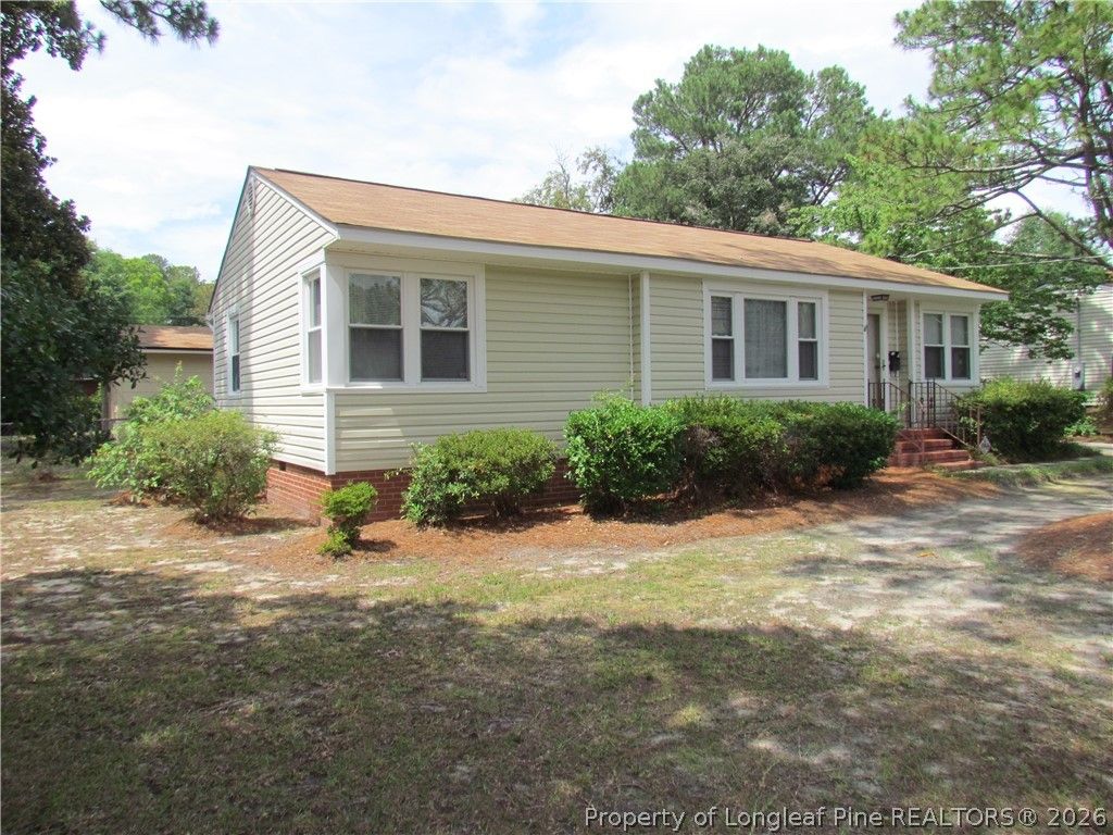 1010 Sandalwood Drive, Fayetteville, NC 28304