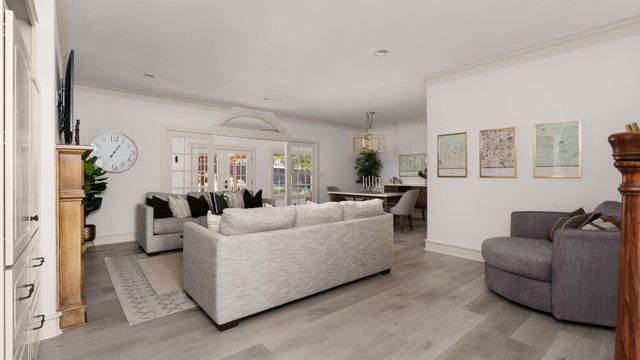 250 Goodnight TRL, Dripping Springs, TX 78620
