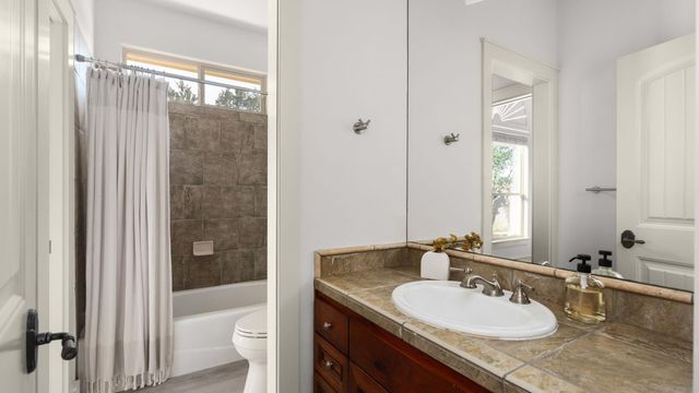 250 Goodnight TRL, Dripping Springs, TX 78620