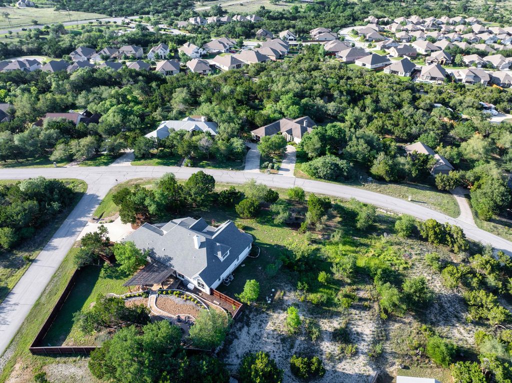 250 Goodnight TRL, Dripping Springs, TX 78620