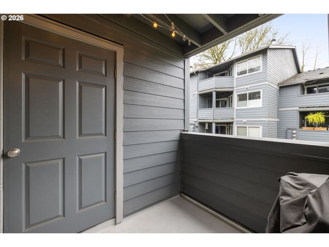 7931 Sw 40TH Ave I, Portland, OR 97219