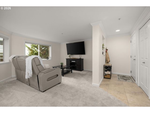 7931 Sw 40TH Ave I, Portland, OR 97219