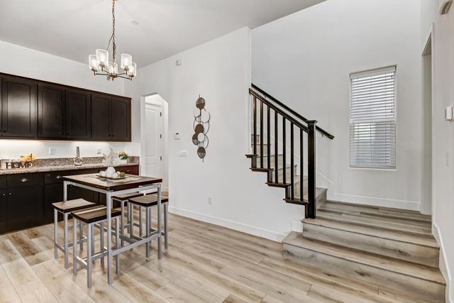 2352 Bronze Star Way, Sacramento, CA 95818