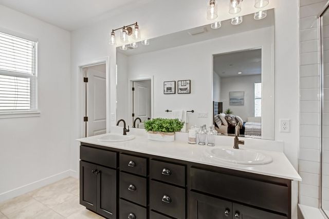2352 Bronze Star Way, Sacramento, CA 95818