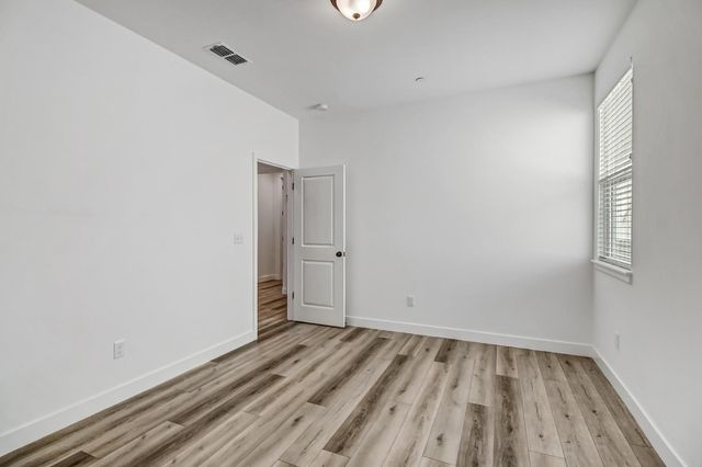 2352 Bronze Star Way, Sacramento, CA 95818