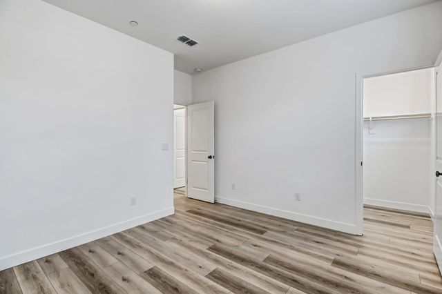 2352 Bronze Star Way, Sacramento, CA 95818