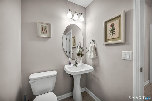 2 Twin Pines Drive, Wallingford, CT 06492