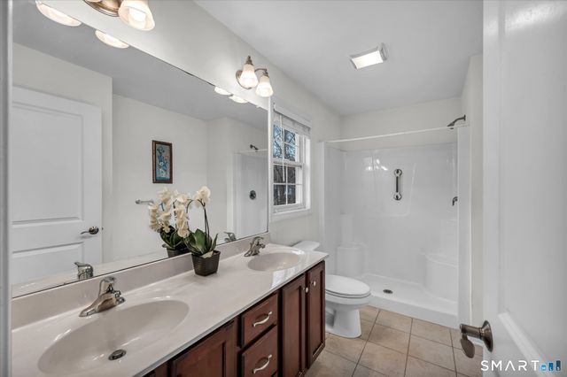 2 Twin Pines Drive, Wallingford, CT 06492