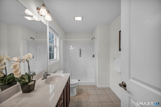 2 Twin Pines Drive, Wallingford, CT 06492