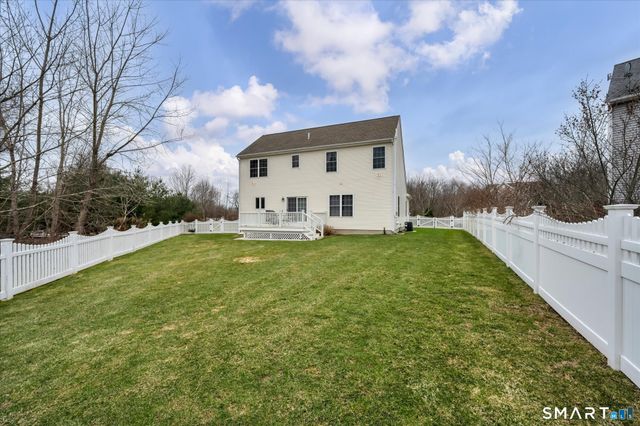 2 Twin Pines Drive, Wallingford, CT 06492