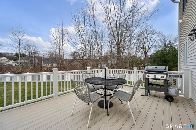 2 Twin Pines Drive, Wallingford, CT 06492