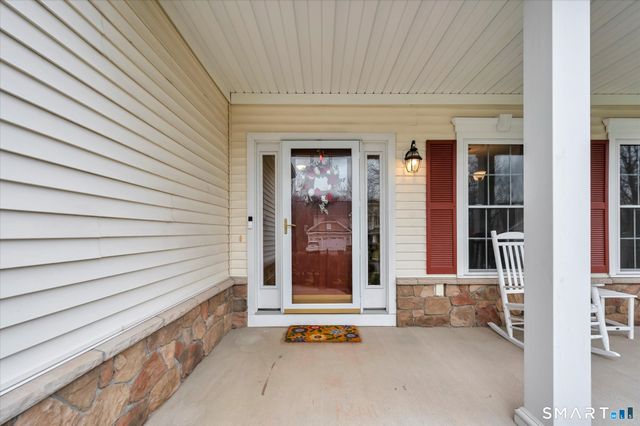 2 Twin Pines Drive, Wallingford, CT 06492