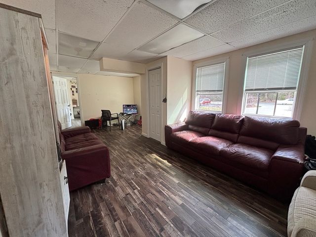 2232 Cranberry Hwy B, Wareham, MA 02576