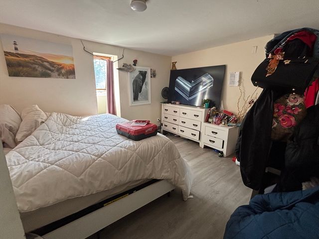 2232 Cranberry Hwy B, Wareham, MA 02576