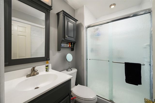 213 Gilbert Road, New Hartford, NY 13413