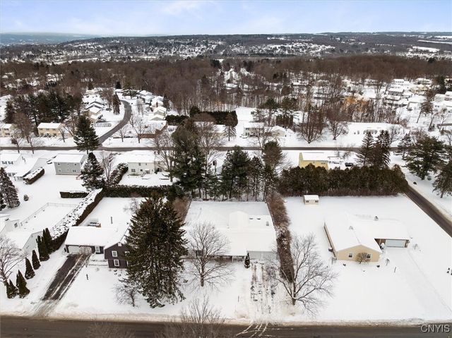 213 Gilbert Road, New Hartford, NY 13413