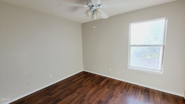 6217 ROSE COLLENG Place, El Paso, TX 79932