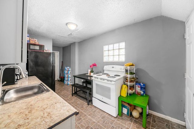89 N Wayne Avenue, Columbus, OH 43204