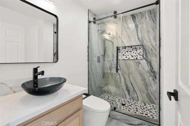 7422 Kyle Court, West Hills, CA 91307