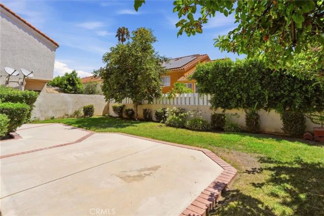 7422 Kyle Court, West Hills, CA 91307