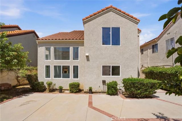 7422 Kyle Court, West Hills, CA 91307