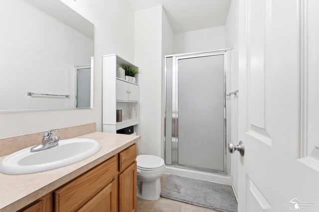 1346 Hillcrest Drive, Waterford Twp, MI 48327