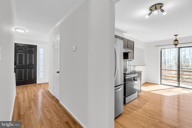 7651 SOUTHERN OAK DR, Springfield, VA 22153