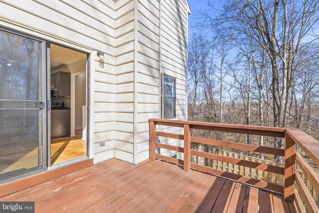 7651 SOUTHERN OAK DR, Springfield, VA 22153