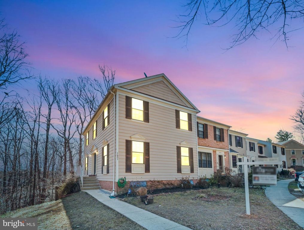 7651 SOUTHERN OAK DR, Springfield, VA 22153