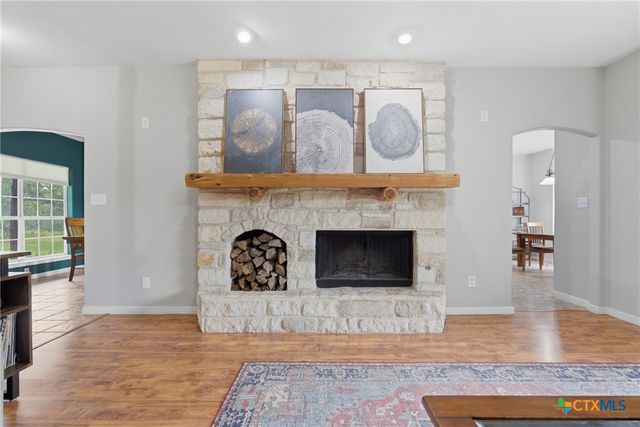 7020 CR 211, Florence, TX 76527