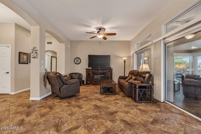 22413 N LAS VEGAS Drive, Sun City West, AZ 85375