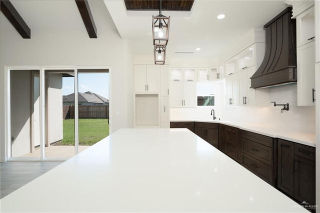 2508 San Bernard Street, Edinburg, TX 78542