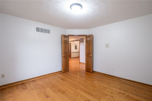 2252 Briggs Road, Centerville, OH 45459