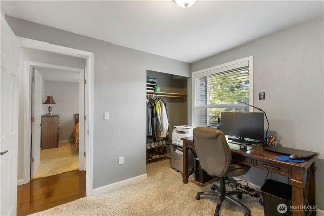 15813 93rd Avenue E, Puyallup, WA 98375