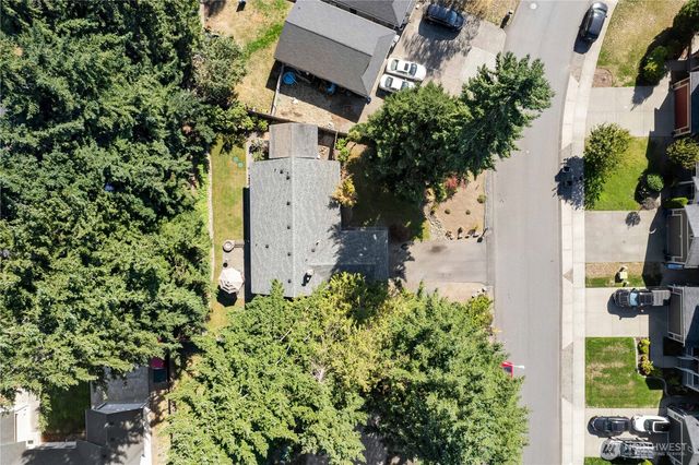 15813 93rd Avenue E, Puyallup, WA 98375