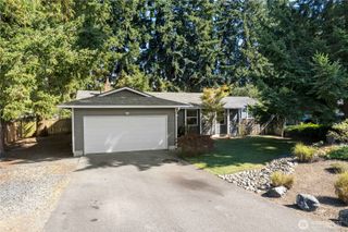 15813 93rd Avenue E, Puyallup, WA 98375