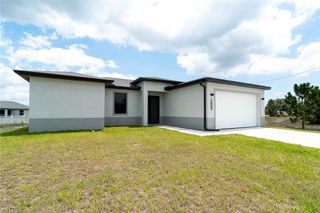 2809 18th ST SW, Lehigh Acres, FL 33976