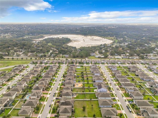 1300 CAVENDER CREEK RD, Minneola, FL 34715